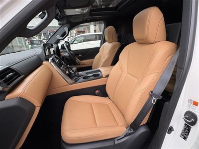 2023 Lexus LX thumbnail 29