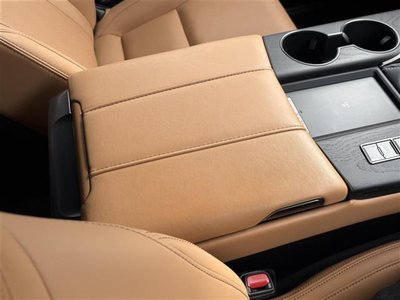 2023 Lexus LX photo 15