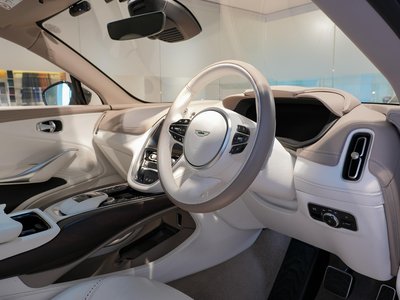 2024 Aston Martin DBX 照片 19