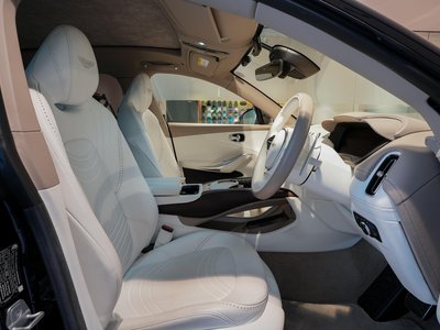 2024 Aston Martin DBX 照片 18