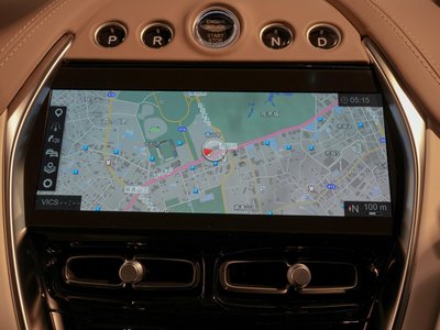 2024 Aston Martin DBX 照片 23