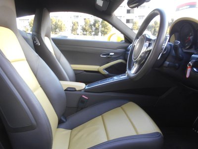 2014 Porsche CAYMAN photo 11