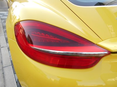 2014 Porsche CAYMAN thumbnail 32