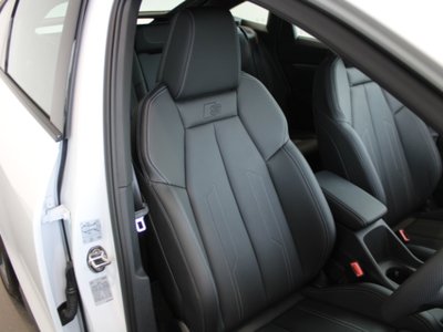 صورة 15 لـ 2025 AUDI Q4 SPORTBACK E-TRON