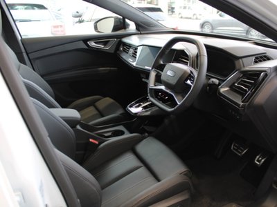 صورة 21 لـ 2025 AUDI Q4 SPORTBACK E-TRON