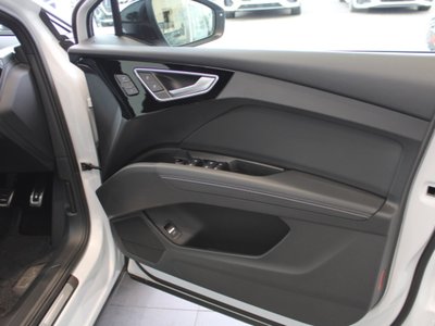 صورة 13 لـ 2025 AUDI Q4 SPORTBACK E-TRON
