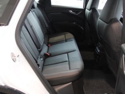 صورة 23 لـ 2025 AUDI Q4 SPORTBACK E-TRON