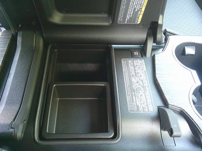 صورة 53 لـ 2024 Toyota LAND CRUISER 300