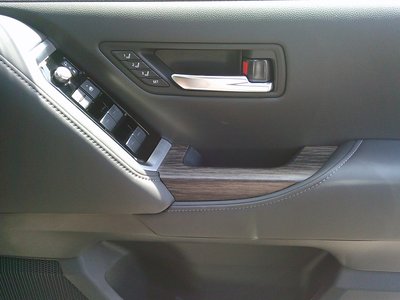 صورة 61 لـ 2024 Toyota LAND CRUISER 300