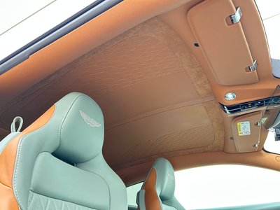 صورة 28 لـ 2024 Aston Martin DB12
