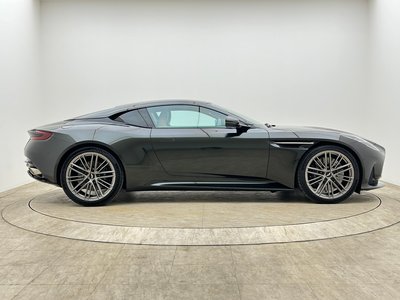 صورة 4 لـ 2024 Aston Martin DB12