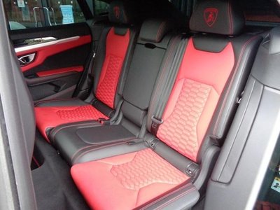 2019 Lamborghini URUS — фото 18