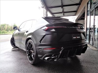 2019 Lamborghini URUS — фото 3
