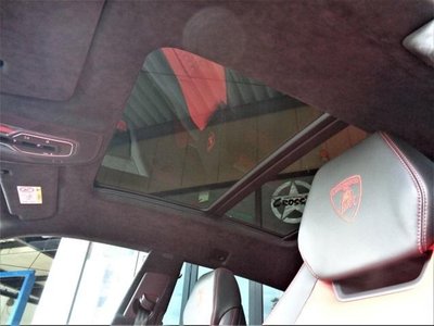 2019 Lamborghini URUS — фото 20