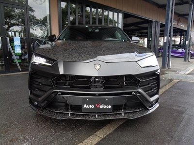 2019 Lamborghini URUS — фото 4