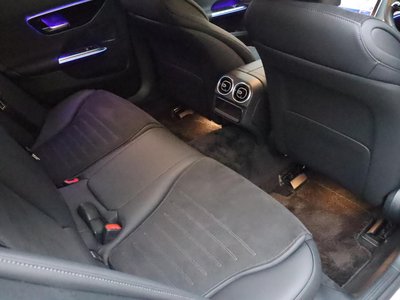 2025 Mercedes-BENZ C-CLASS photo 3