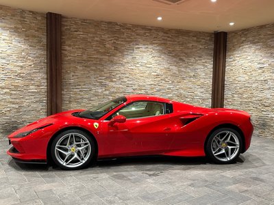 صورة 6 لـ 2022 Ferrari F8 SPIDER