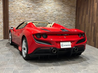 صورة 9 لـ 2022 Ferrari F8 SPIDER