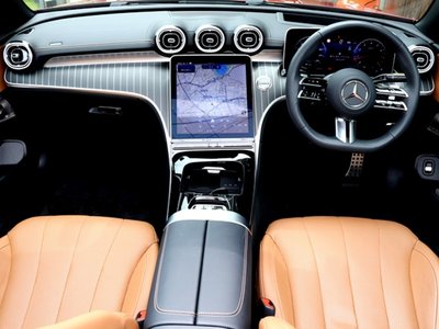 2025 Mercedes-BENZ CLE photo 12