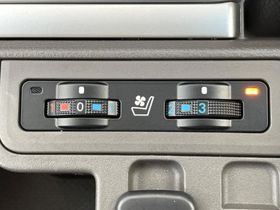 2023 Toyota LAND CRUISER PRADO 照片 10