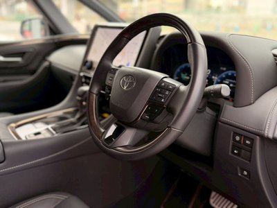 2024 Toyota ALPHARD — миниатюра 31