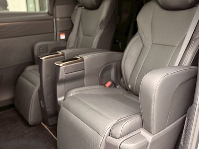 2024 Toyota ALPHARD — миниатюра 14