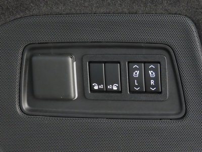 صورة مصغرة 25 لـ 2021 Cadillac ESCALADE