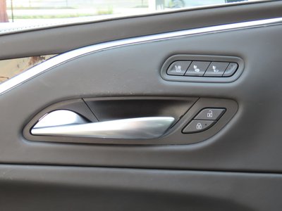صورة مصغرة 29 لـ 2021 Cadillac ESCALADE