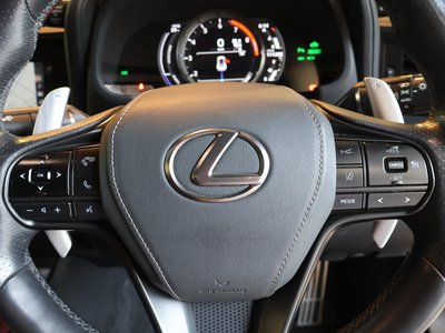 2017 Lexus LC photo 23