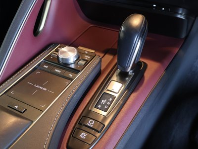 2017 Lexus LC photo 29