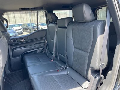 صورة 55 لـ 2025 Toyota LAND CRUISER 250