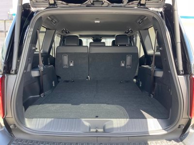 صورة 15 لـ 2025 Toyota LAND CRUISER 250