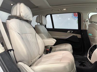 صورة مصغرة 41 لـ 2022 BMW X7