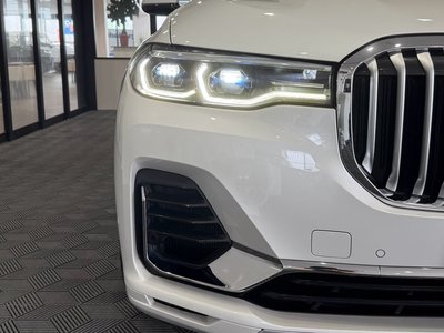 2022 BMW X7 — фото 2
