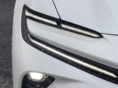 2025 Toyota CROWN SPORT — миниатюра 33