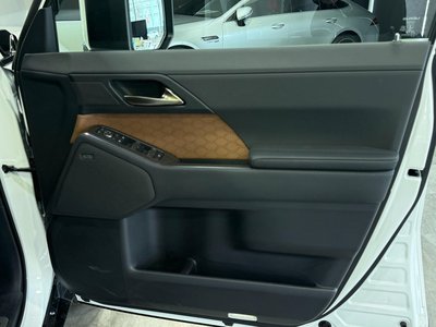 2025 Lexus GX — фото 76