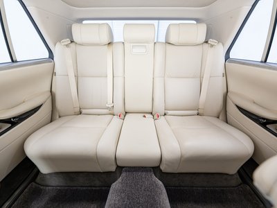 2019 Toyota CENTURY photo 39