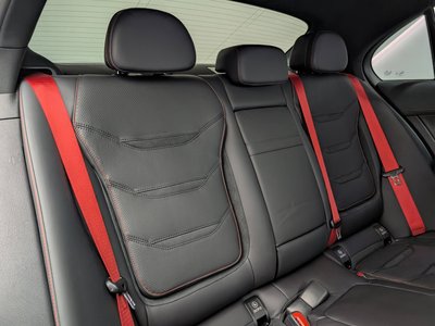 2024 Mercedes-BENZ C-CLASS AMG — фото 12