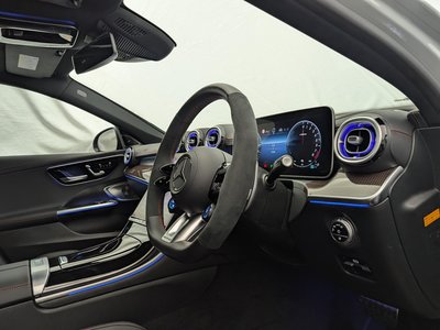 2024 Mercedes-BENZ C-CLASS AMG — фото 13