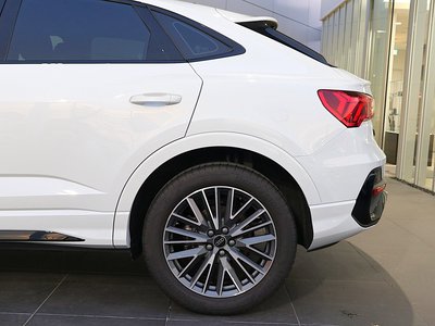 2025 AUDI Q3 SPORTBACK — фото 2