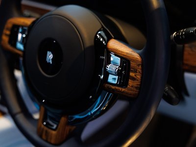 صورة 24 لـ 2024 ROLLS-ROYCE SPECTRE