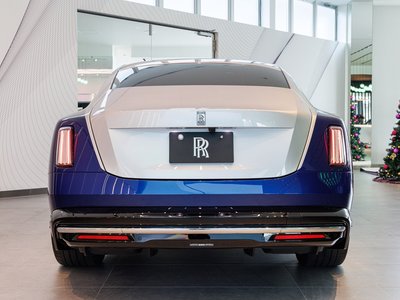 صورة 20 لـ 2024 ROLLS-ROYCE SPECTRE