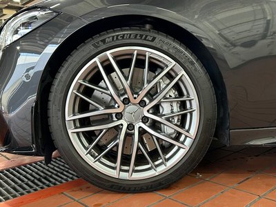 2024 Mercedes-BENZ C-CLASS AMG — фото 11