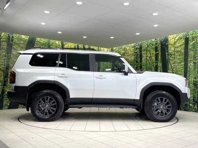 صورة 32 لـ 2025 Toyota LAND CRUISER 250