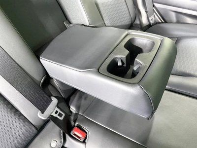 صورة 78 لـ 2025 Toyota LAND CRUISER 250
