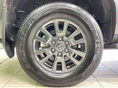 صورة 25 لـ 2025 Toyota LAND CRUISER 250