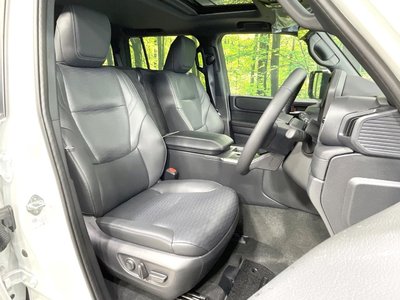 صورة 8 لـ 2025 Toyota LAND CRUISER 250