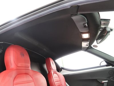 صورة 16 لـ 2015 ALFA Romeo 4C