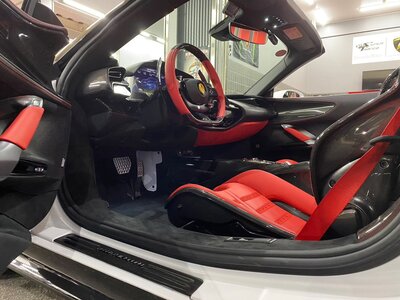 صورة 6 لـ 2023 Ferrari SF90 SPIDER