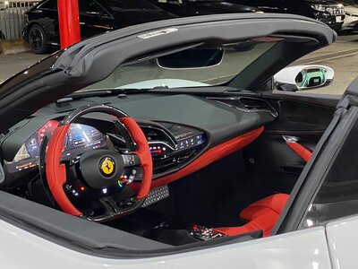 صورة 14 لـ 2023 Ferrari SF90 SPIDER